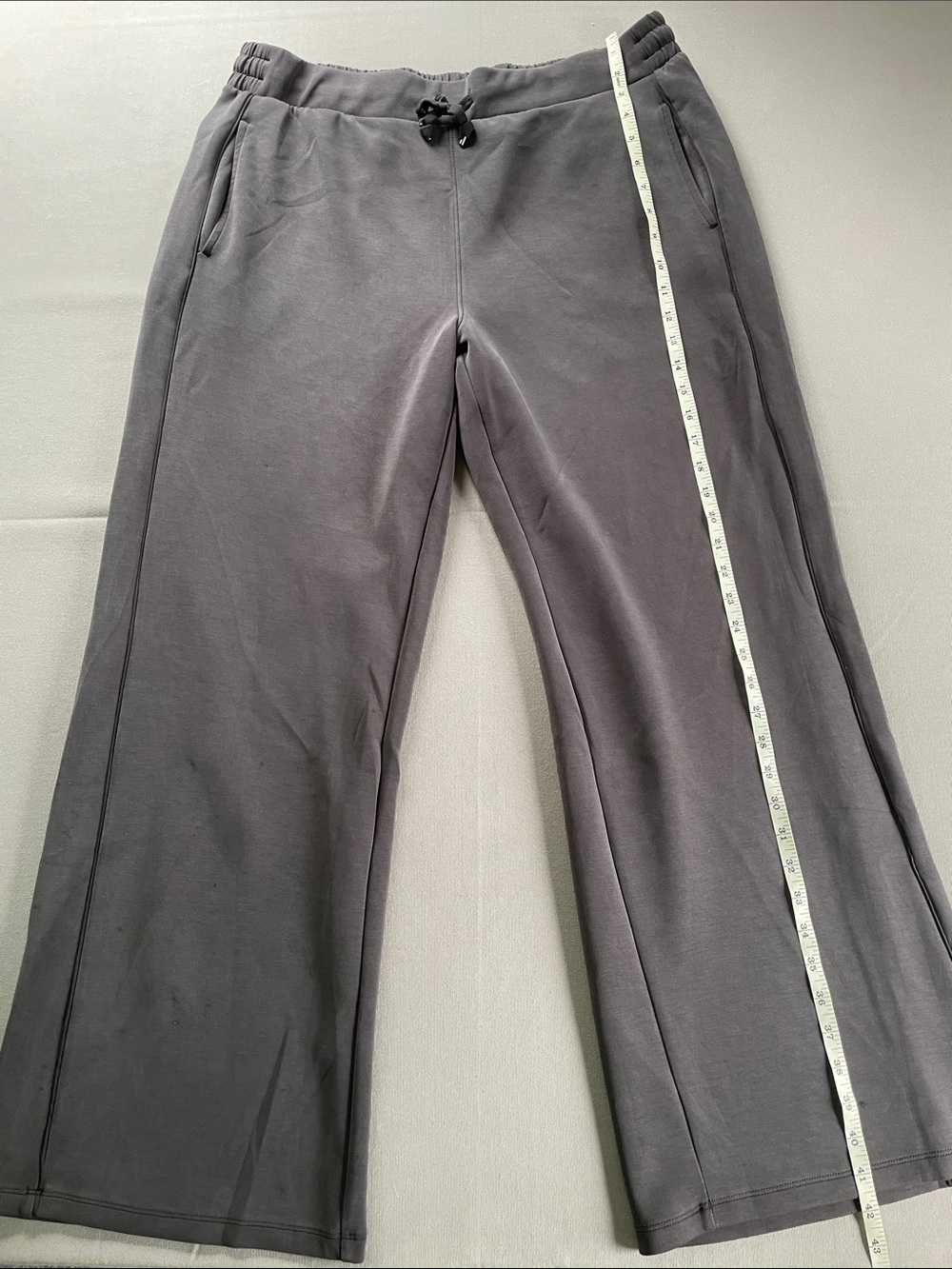 Jogger Set - Picture 6 of 12